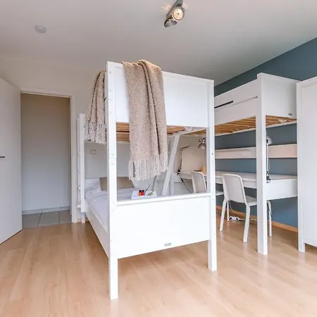 Huswell - Charming Near The With Balcony * De Panne