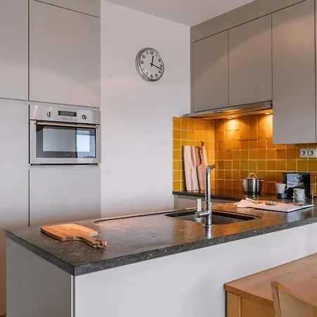 Casiola - Charming Near The With Balcony * דה פאן