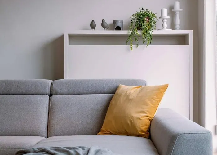 Appartement Huswell - Charming Near The With Balcony